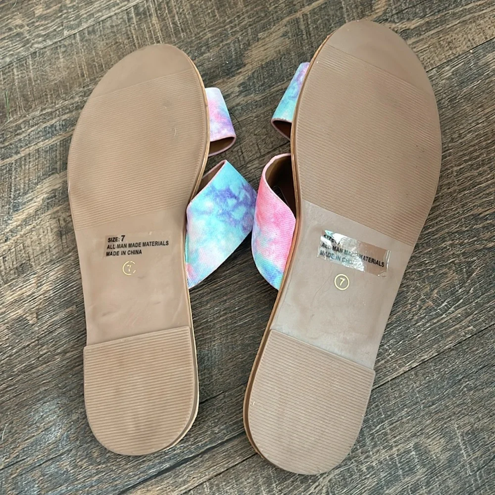 Lulus Time to Chill Tie-Dye Slide Slip On‎ Sandals Shoes Size 7